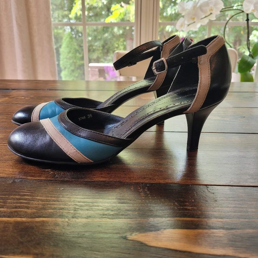 Fornarina strapped heels womens size 7